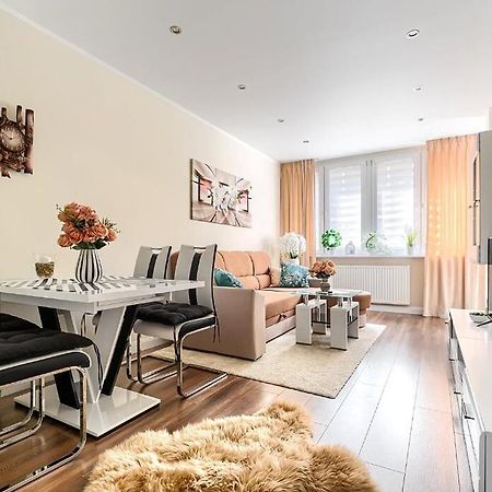 Flower Apartament City Center Leilighet Szczecin Eksteriør bilde