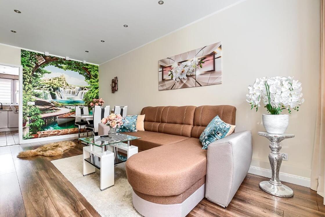 Flower Apartament City Center Leilighet Szczecin Eksteriør bilde